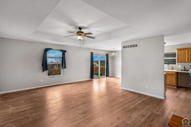 4325 SE Chisolm Rd, Topeka, KS 66609 - photo 3