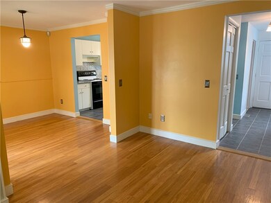 68 Locust St unit 7, Providence, RI 02906 - photo 4