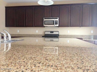 7 - Kitchen