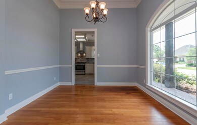 Formal Dining 2