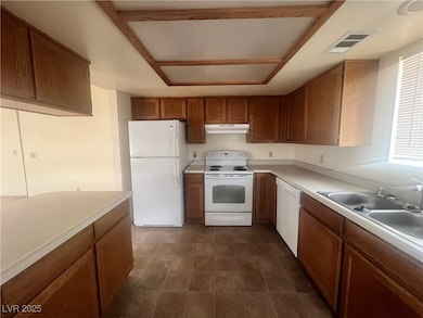 1441 Star Rd unit 3, Pahrump, NV 89048 - photo 4