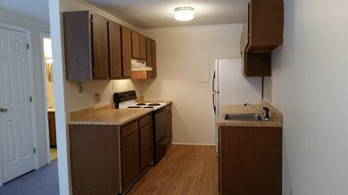 204 Mechanic St unit 12, Lebanon, NH 03766 - photo 2