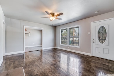 354 Las Palmas Dr, San Antonio, TX 78237 - photo 5