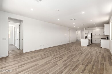 18171 W Hess St, Goodyear, AZ 85338 - photo 7