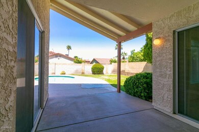 1838 E Hearn Rd-23