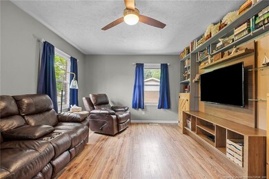 724 Burgoyne Dr, Fayetteville, NC 28314 - photo 6