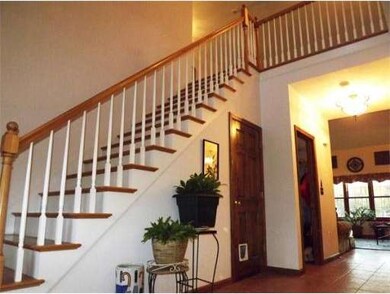 30 Wallis St, Douglas, MA 01516 - photo 4