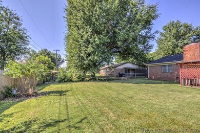 1621 S 2nd St, Broken Arrow, OK 74012 - photo 2
