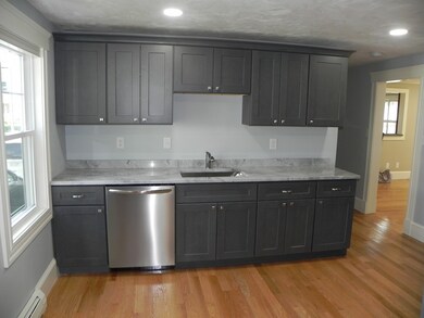 129 Lynn St unit 1, Peabody, MA 01960 - photo 4