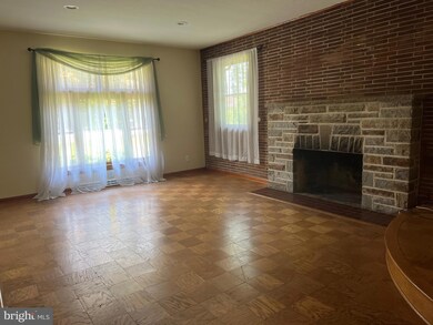 5508 Dunrovin Ln, Perry Hall, MD 21128 - photo 6