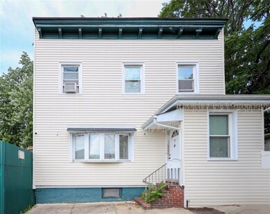 11 Quinn St, Staten Island, NY 10304 - photo 2