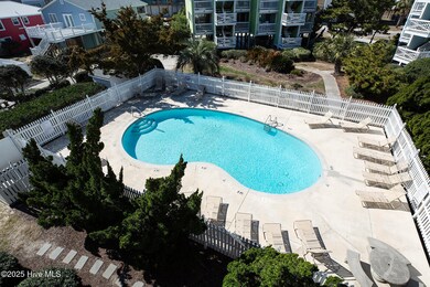 Canal1618-44-poolDanL33A8656 copy