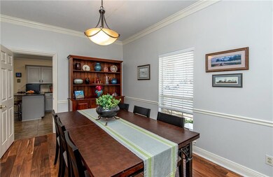 Separate dining area, view from entry.