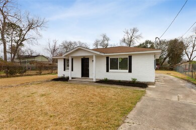 2622 Schilder Dr, Houston, TX 77093 - photo 5