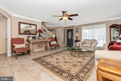 642 W Wiltshire Dr, Wallingford, PA 19086 - photo 7