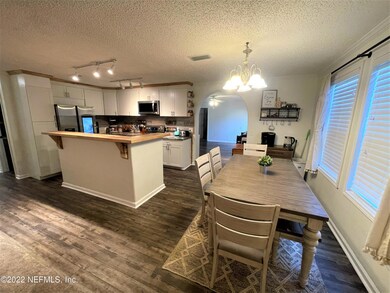 Breakfast Nook/Kitchen