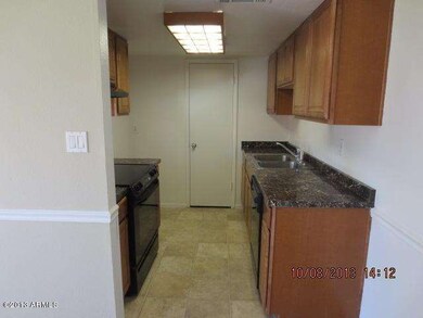 Kitchen01