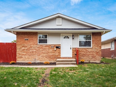 164 Alice Rita St, Columbus, OH 43228 - photo 2