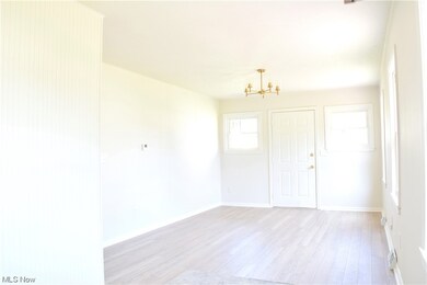 2448 E 37th St, Lorain, OH 44055 - photo 4