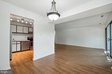 35 Canterbury Square unit 202, Alexandria, VA 22304 - photo 6