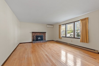 24 North St, Leominster, MA 01453 - photo 6