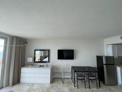19201 Collins Ave unit 411, Sunny Isles Beach, FL 33160 - photo 5
