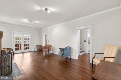 6803 Pineway, University Park, MD 20782 - photo 5