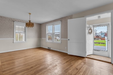 112 Harrington Ave, New Haven, CT 06512 - photo 5