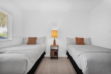 1025 94th St unit 9, Bay Harbor Islands, FL 33154 - photo 6