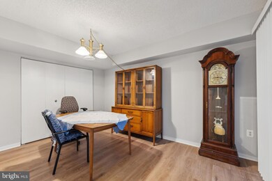 The Pines of Leisure World unit 1125, Silver Spring, MD 20906 - photo 5