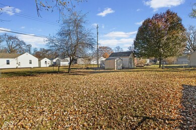 724 W Main St, Anderson, IN 46017 - photo 6