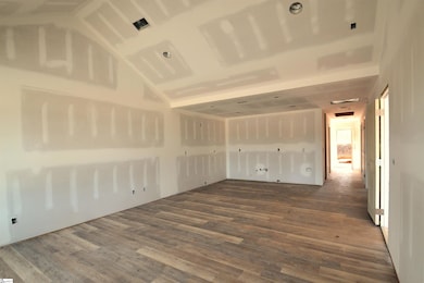 8999 S Carolina 9, Inman, SC 29349 - photo 4