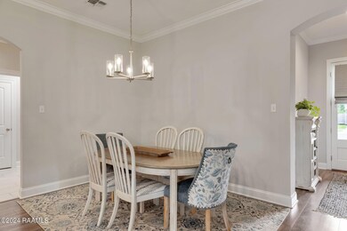 6-web-or-mls-111 Tracewood Bend-6