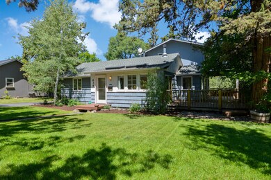 636 NE Irving Ave-17