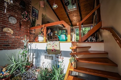 12 Hamlin Ln, Wilmington, MA 01887 - photo 5