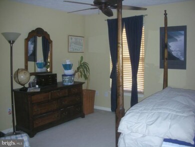 204 Toddson Ln, Owings Mills, MD 21117 - photo 7