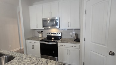 3044 Duvall Dr, Gallatin, TN 37066 - photo 5