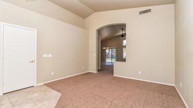 2283 E Torrey Pines Pl-6