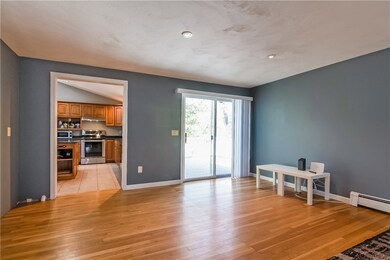 51 Greenwood Dr, Wakefield, RI 02879 - photo 6