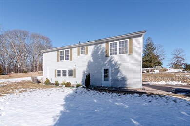 14 Stuart St, Westerly, RI 02891 - photo 7