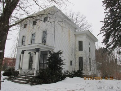 SIDE VIEW