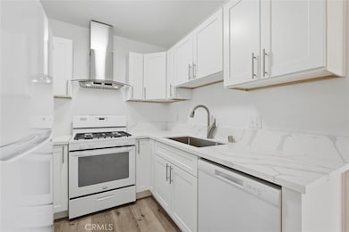 1036 Magnolia Ave unit 207, Gardena, CA 90247 - photo 5