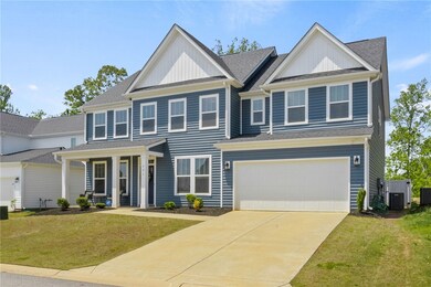 481 Fenwick Dr, Woodruff, SC 29388 - photo 2