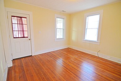 363 Montcalm St unit 2, Chicopee, MA 01020 - photo 5