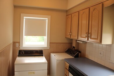 9 Alpine Place (1st Flr) unit 9, Franklin, MA 02038 - photo 4