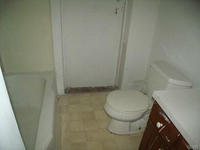 140 N 7th St unit 1, Allentown, PA 18101 - photo 4
