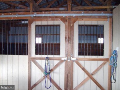 18 Heather Ln, Slanesville, WV 25444 - photo 2