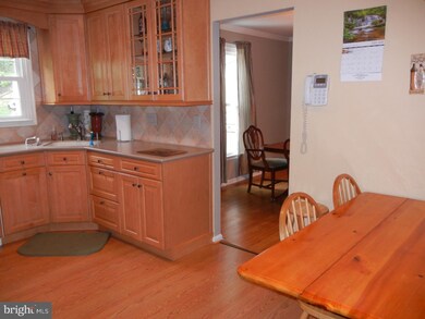 201 Copples Ln, Wallingford, PA 19086 - photo 7