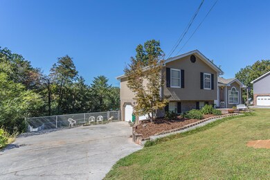 1405 W Crane-5