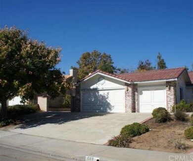 3-Car Garage, Large Driveway and RV Parking on the